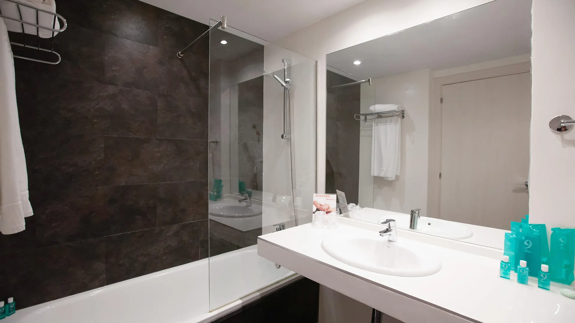 ****  Hotel Concordia Barcelona Spain